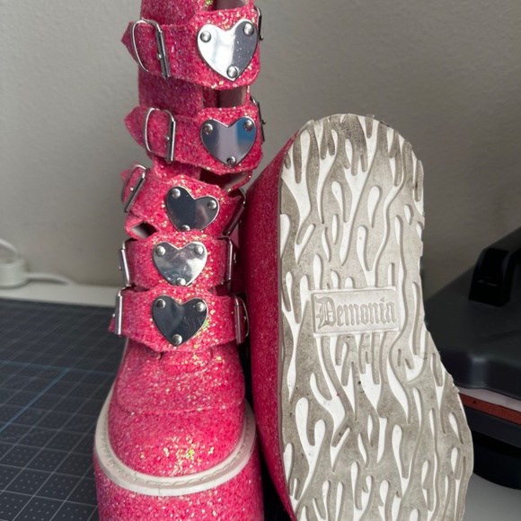 Demonia Cult Swing-230G Pink Glitter Platform Boots - Picture 2 of 3
